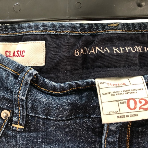 👖Banana Republic Stretchy Blue Jean Shorts. - Picture 5 of 6